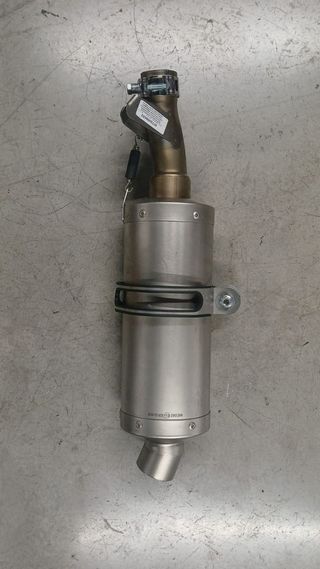 ESCAPE HONDA ADV 750 MIVV