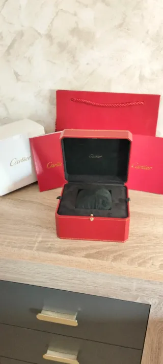 Scatola per orologio Cartier con certificato