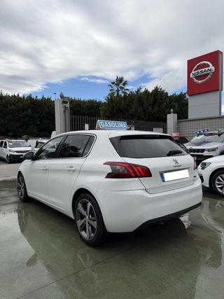 Peugeot 308 2020