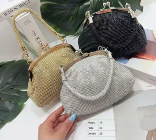 Bolsos de fiesta con pedrería