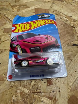Hot Wheels Porsche 935 Legends Tour