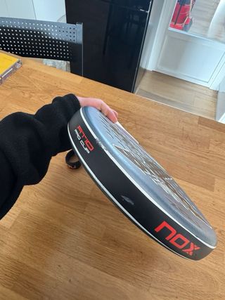 Pala Padel NOX AT10 Pro Cup Comfort 2025