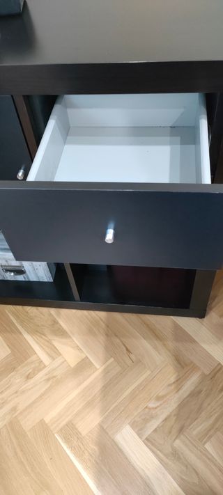 Mueble de oficina negro