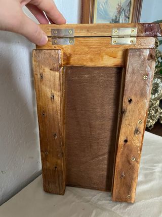 Buzón rústico de madera