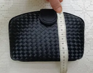 Bolso de fiesta rígido negro