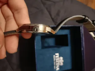 Reloj Festina Negro y Plateado