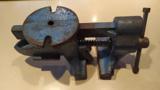 Tornillo de banco / Mordaza