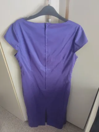 Vestido hecho por un diseñador con chaqueta