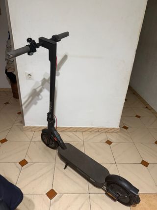 Patinete Eléctrico Negro