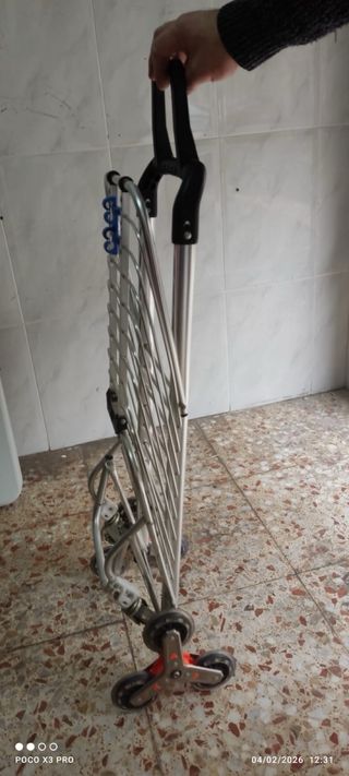 Carro de carga para escaleras