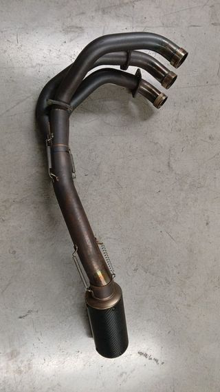 ESCAPE HONDA CB 650 FA REPLICA