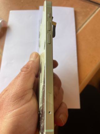 Chasis iPhone 12 Componentes