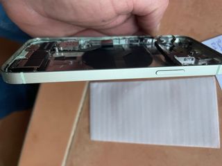 Chasis iPhone 12 Componentes