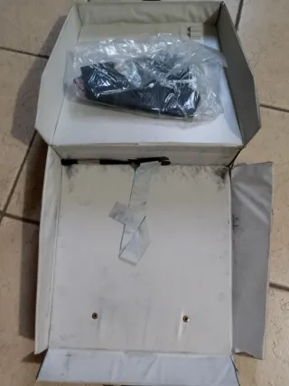 Macchina da scrivere portatile amica 56