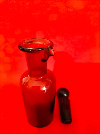 Antica ampolla farmacia vetro ambrato