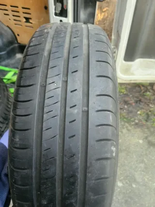 Neumático Kumho 185/65 R15 88H