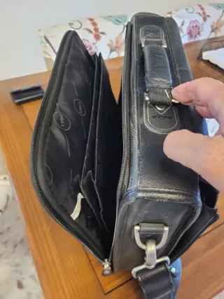 Maletín Dell Negro Cuero