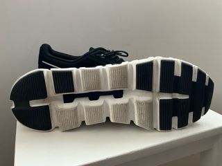 Zapatillas On Cloud Negras Talla 48