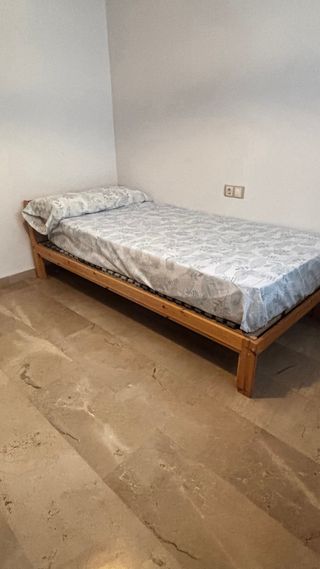 Cama individual IKEA madera