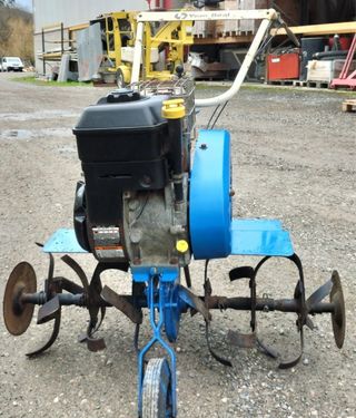 Motoazada Beal y CIA YB50