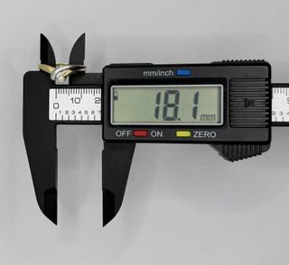 Anillo de oro combinado 18k, 1.42 g, T-17.