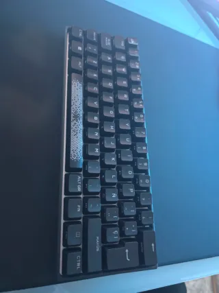Teclado Corsair K65 RGB Mini Español