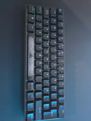 Teclado Corsair K65 RGB Mini Español