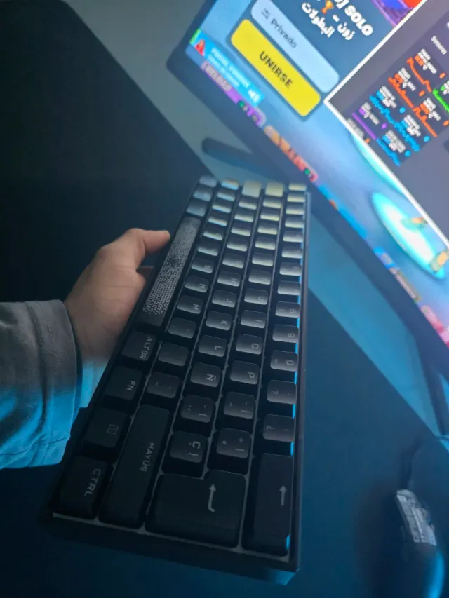 Teclado Corsair K65 RGB Mini Español