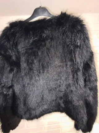 Chaqueta pelo mujer color negra , talla M/L