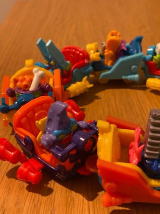 Tren Superthings + regalo torre