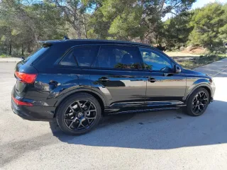 Audi Q7 2024