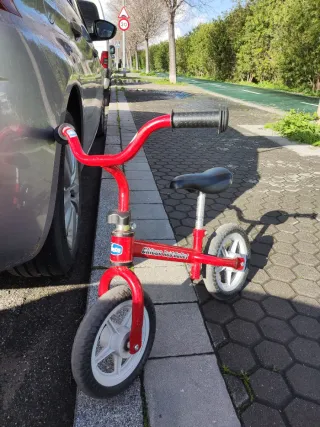 Bicicleta sin pedales Chicco Red Bullet