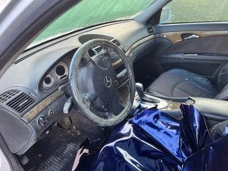 Mercedes-Benz Clase E 2004