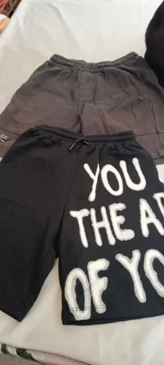 Lote 2 pantalones cortos niño de 9 a 10 años