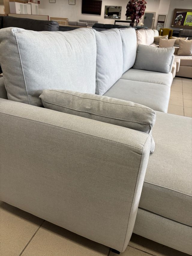 Chaiselongue alta densidad diseño moderno
