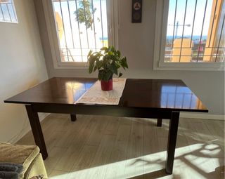 Mesa comedor extensible madera wengue y 4 sillas