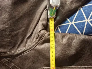 Cazadora aviador piel forrada.