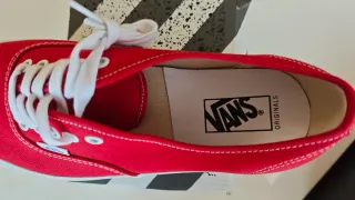 Zapatillas Vans Authentic Rojas Talla 44.
