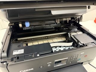 Impresora Canon Negra