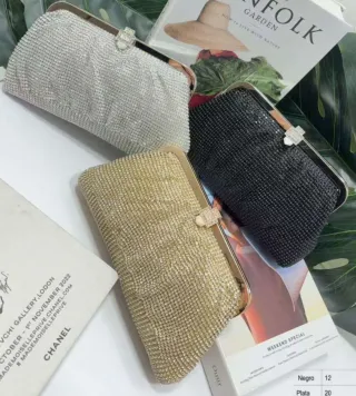 Bolsos de fiesta plateados y dorados