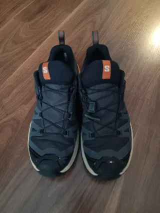 Zapatillas Salomon Azul y Naranja