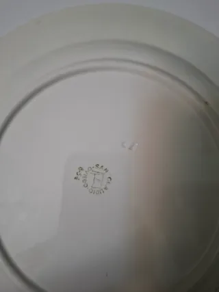 2 PLATOS PORCELANA SAN CLAUDIO