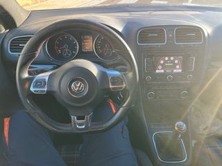 Volkswagen Golf 2011