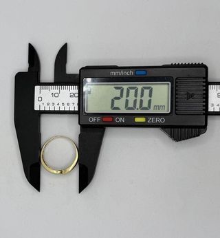 Anillo de oro 18k circonita, 2.23 g, T-17.