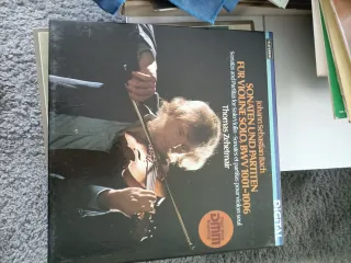 Scatole di vinili classici. 21€ ciascuna