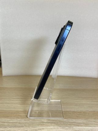 iPhone 15 Pro 1TB Azul - Batería 88%