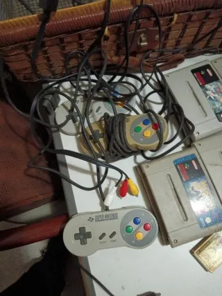 Consola SNES + Juegos + Mando Con televisión