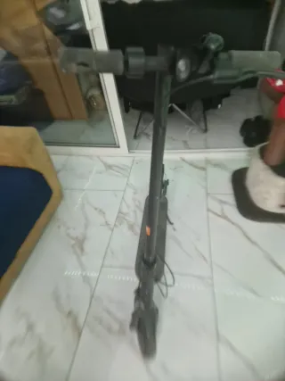 Patinete Xiaomi sin cargador