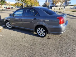 Toyota Avensis 2005