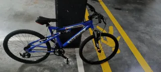 Bicicleta de Montaña Azul